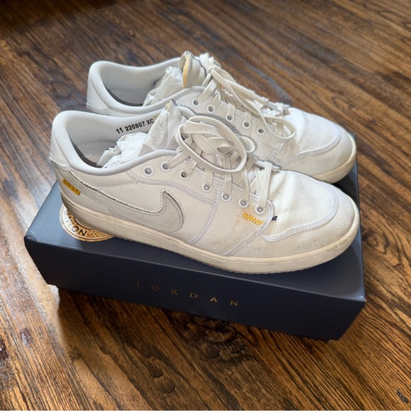 Air Jordan 1 Low AJKO SP X Union White/ Neutral Grey Size 10.5 - Picture 12 of 12